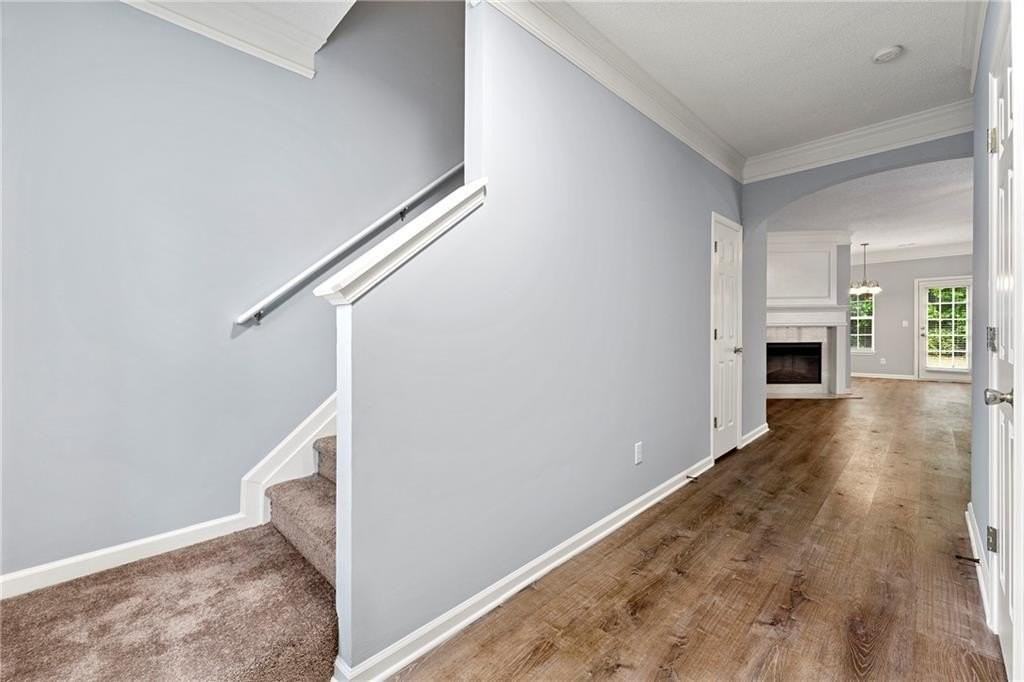 5654 Lawley Dr - Photo 5 of 29