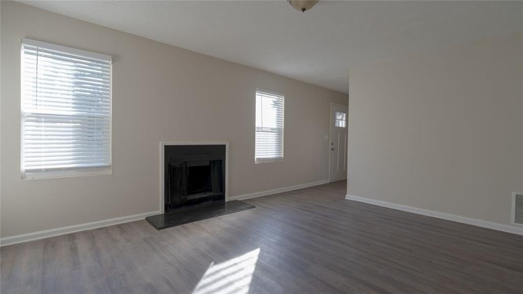 6218 Creekford Ln - Photo 4 of 45