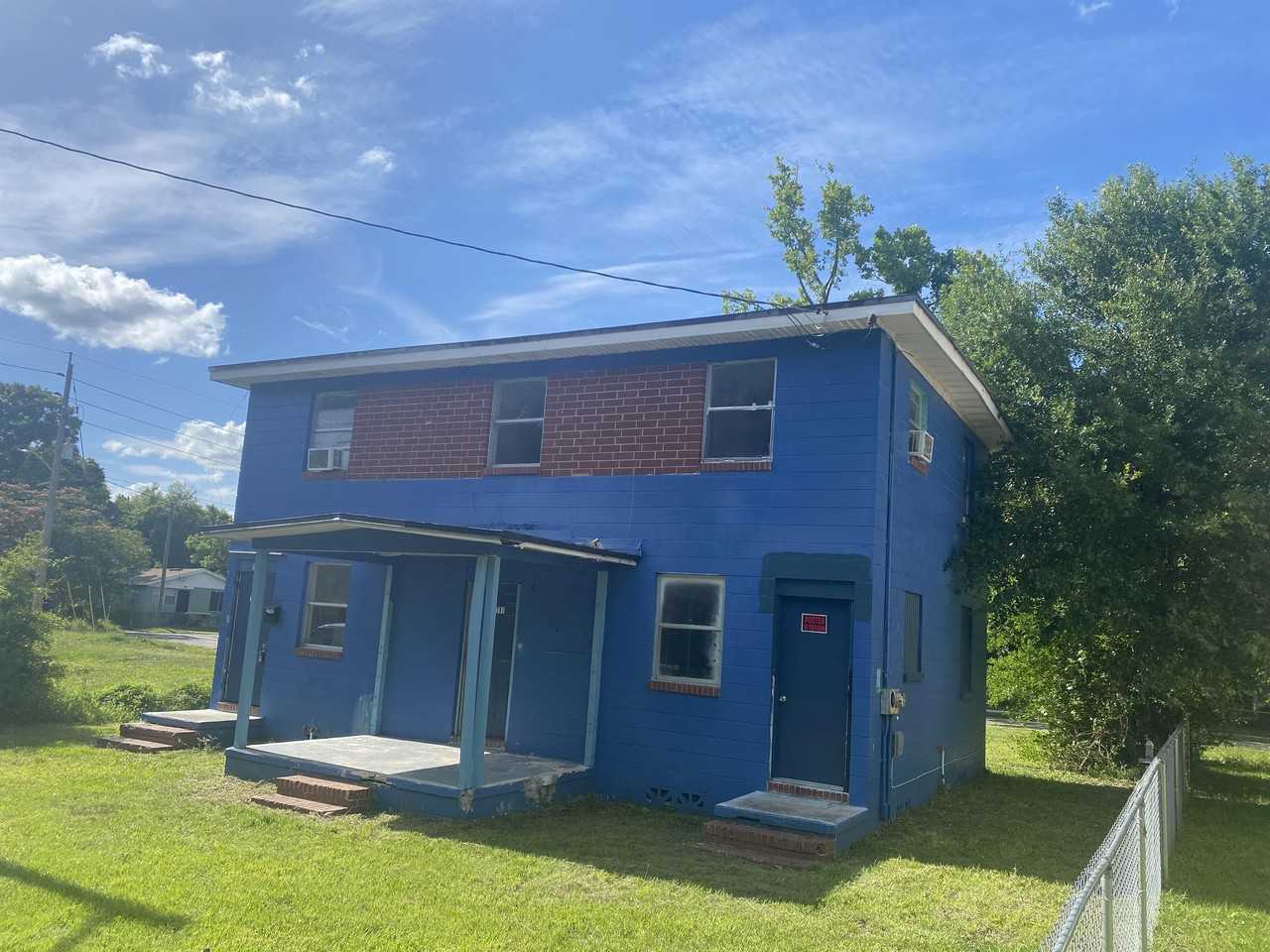 1783 W 3rd St #10 - Photo 7 of 7