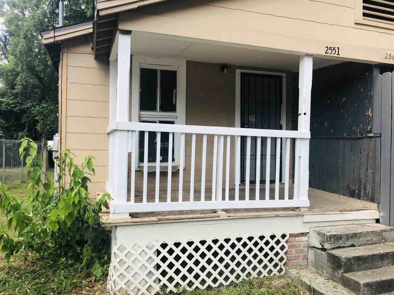 2551 Calvin St #10 - Photo 2 of 10