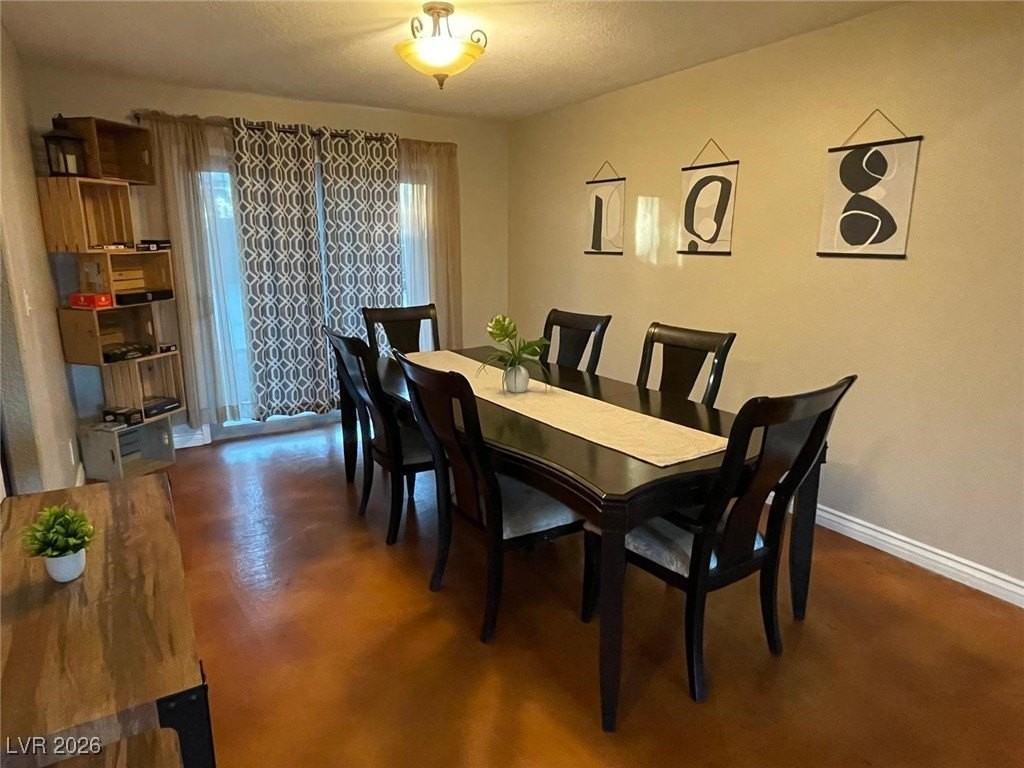 5243 Placentia Pkwy - Photo 5 of 45