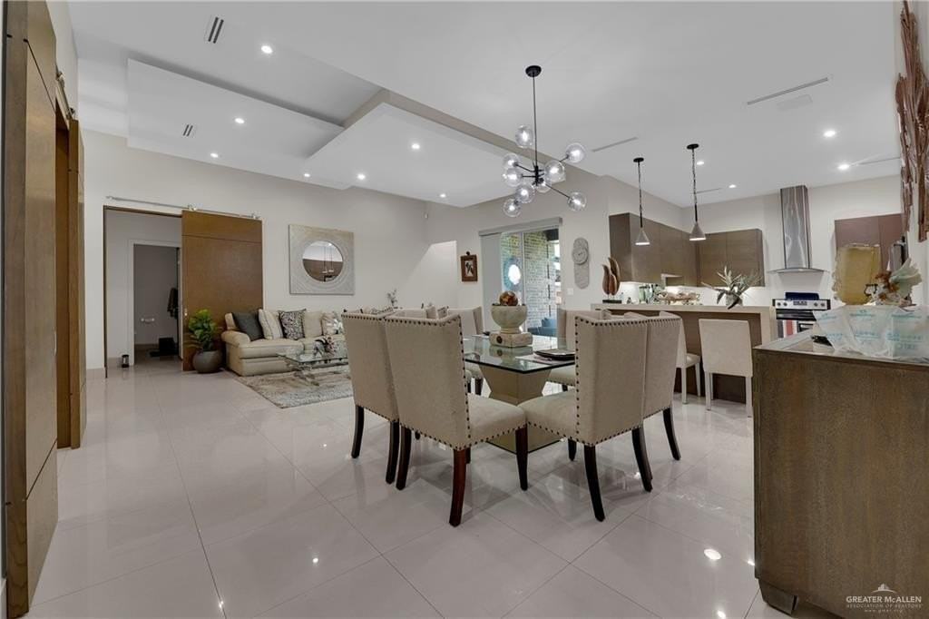 5012 W Sycamore Ave - Photo 6 of 28