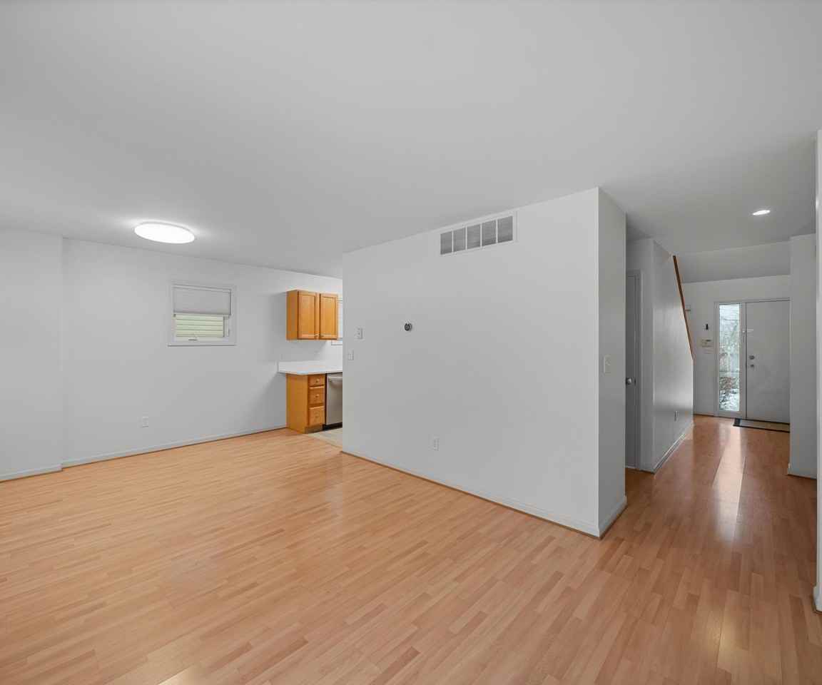 905 Wildt St - Photo 6 of 43