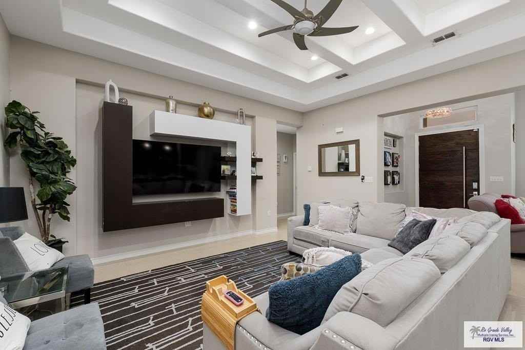 5563 Rawhide Dr - Photo 4 of 13