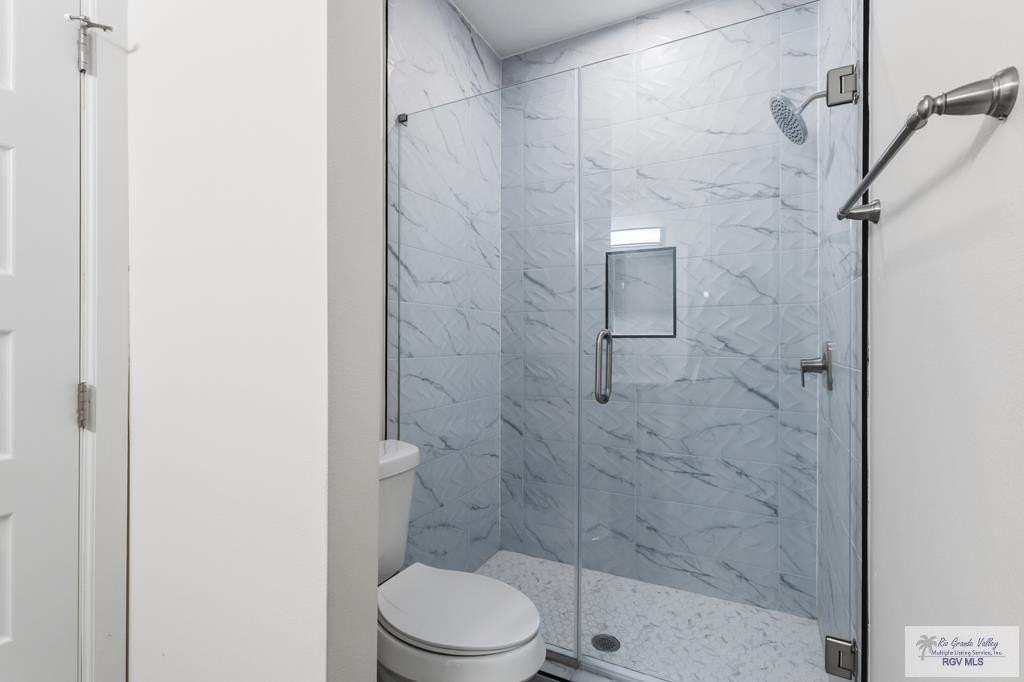 2421 N Valley Cir #A - Photo 4 of 10