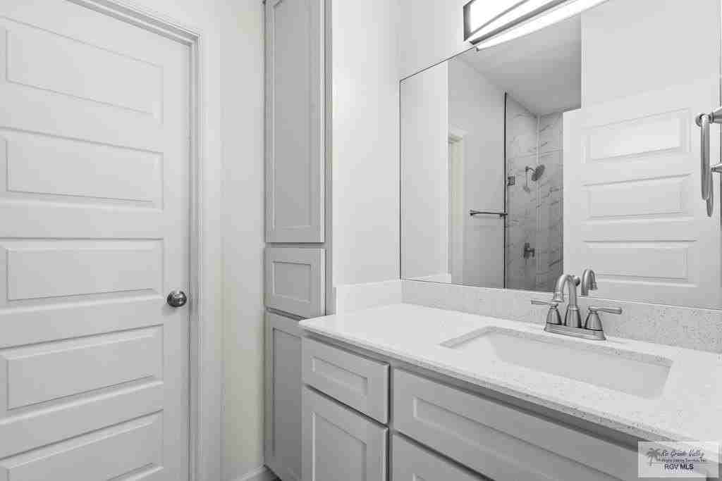 2421 N Valley Cir #A - Photo 6 of 10