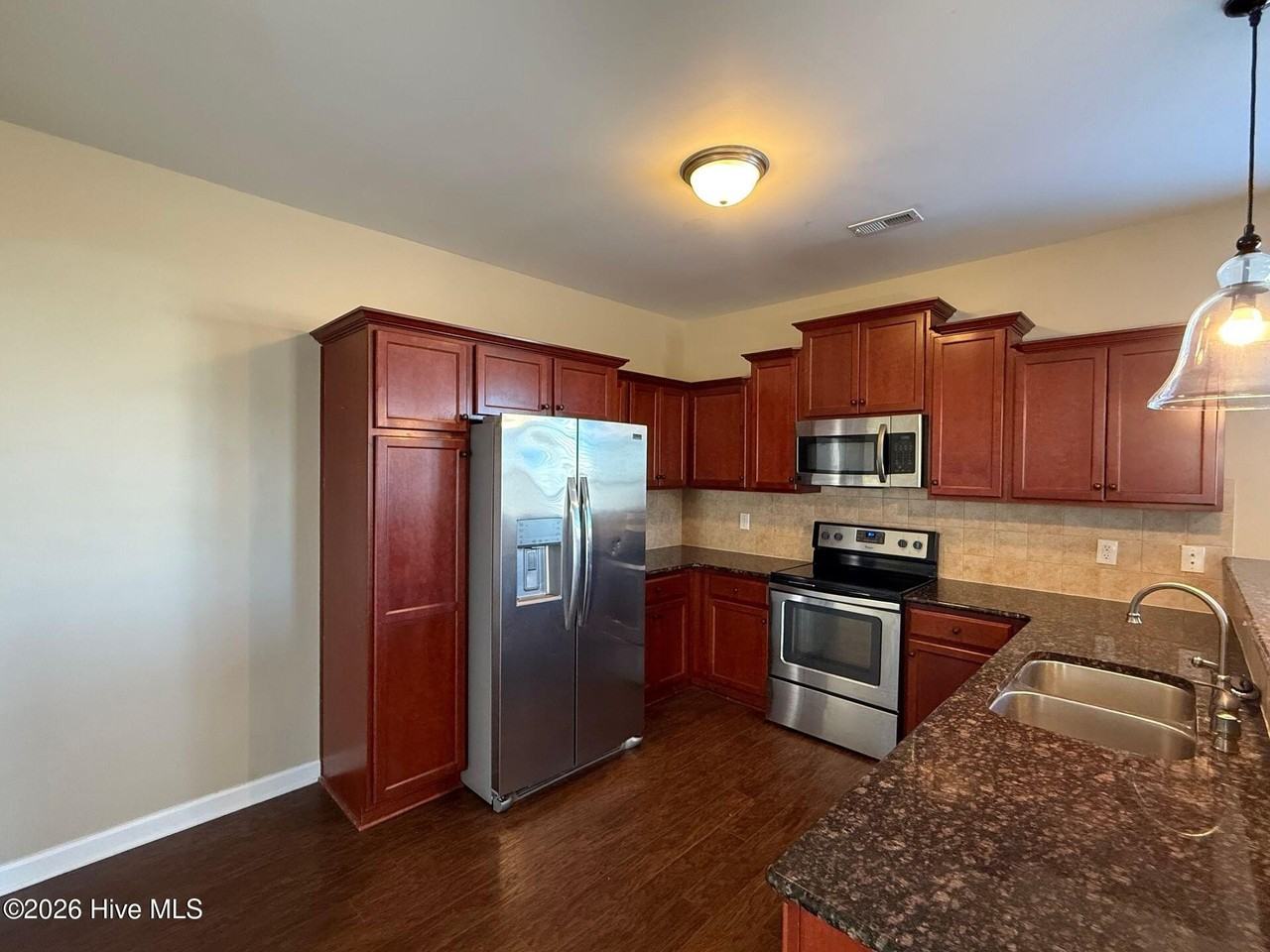 125 Foggy River Way - Photo 2 of 14