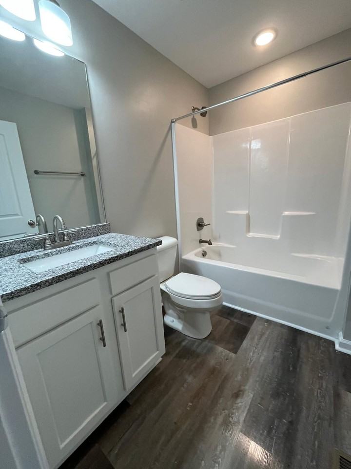 1045 Judah Bear Blvd #1 - Photo 3 of 10