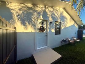 10785 Sw 26th St #A - Photo 1 of 1