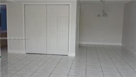 7160 Fairway Dr #J6 - Photo 1 of 1