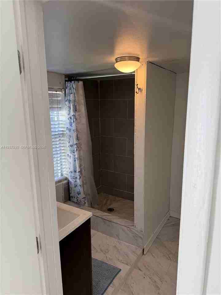 6390 Rodman St - Photo 7 of 13