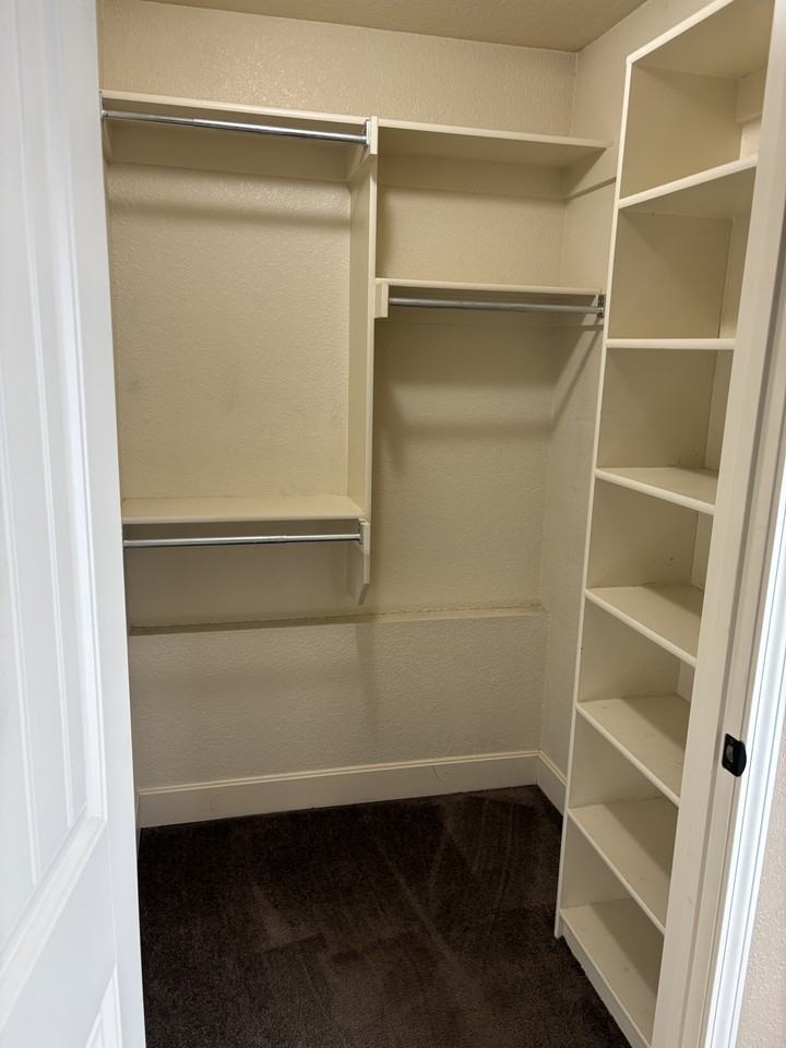 4343 Ne 83rd St #1 - Photo 4 of 12