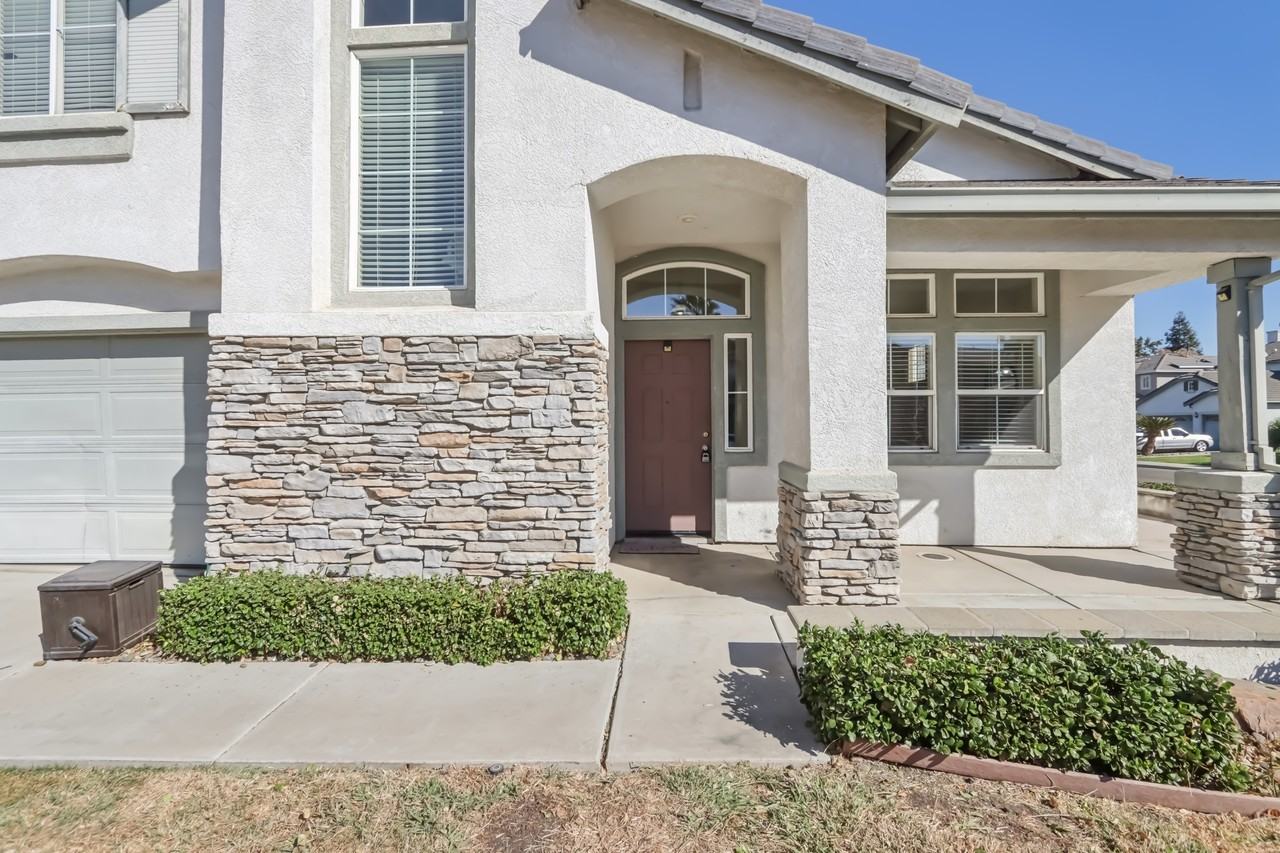 2925 Ferndown Ln #1 - Photo 4 of 50