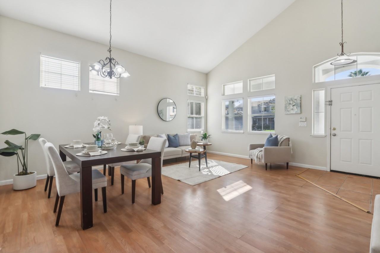 2925 Ferndown Ln #1 - Photo 5 of 50