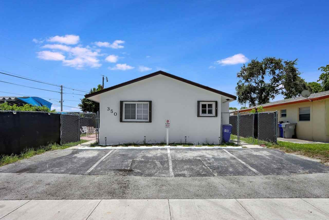 350 Ne 25th Ct #B - Photo 2 of 8