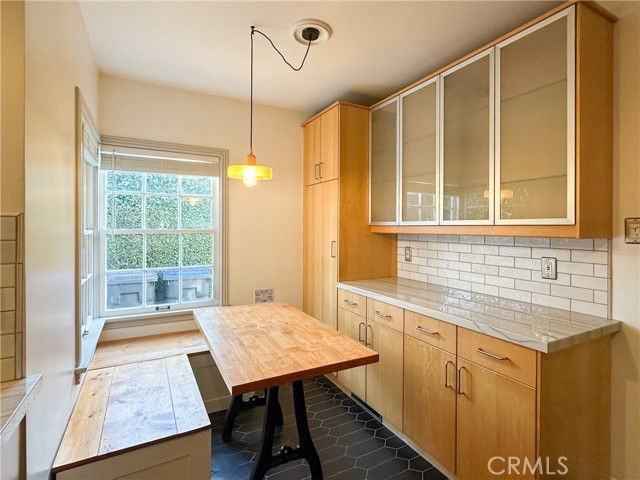 2315 N Flower St - Photo 6 of 8