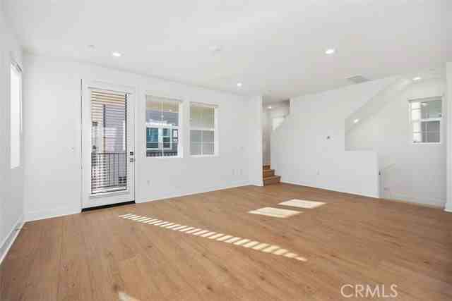 1220 Windmill Rd - Photo 2 of 8