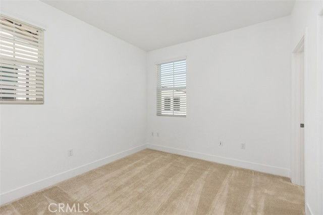 1220 Windmill Rd - Photo 5 of 8