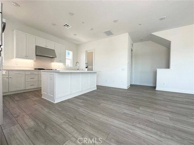 322 Tank - Photo 4 of 8