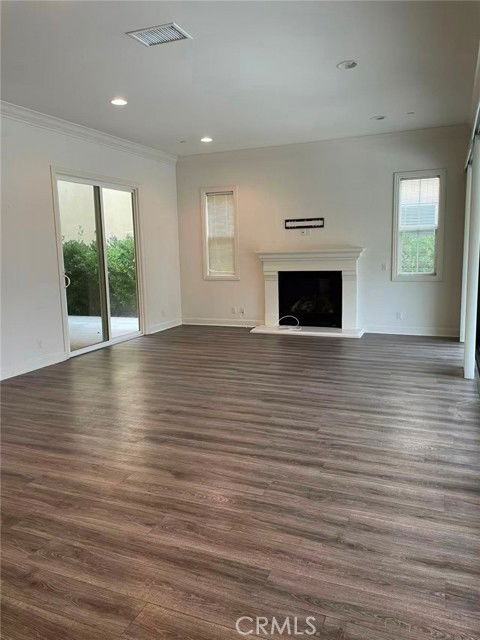 31 Swift - Photo 5 of 8