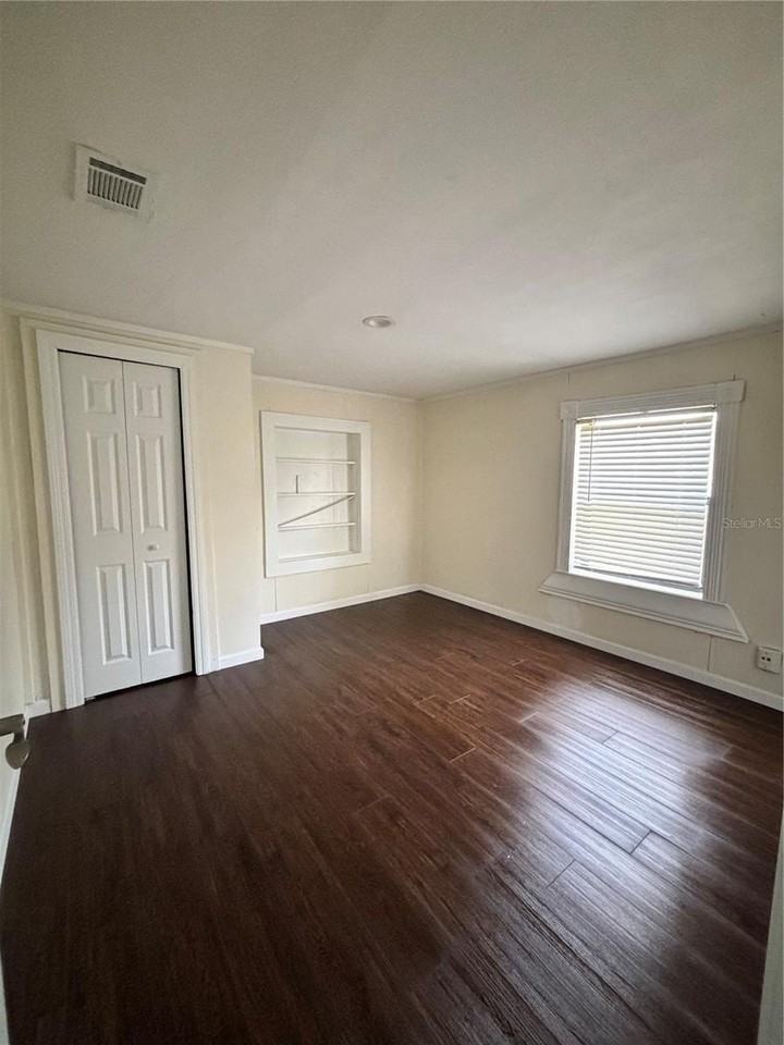 2511 Crawford Dr - Photo 5 of 8