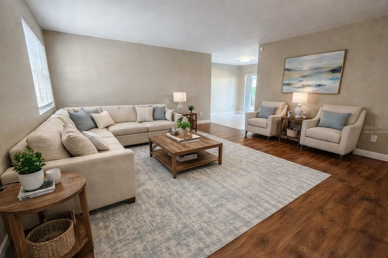 12909 83rd Ave - Photo 3 of 32