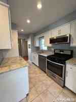 featured image of 42 Dakota St