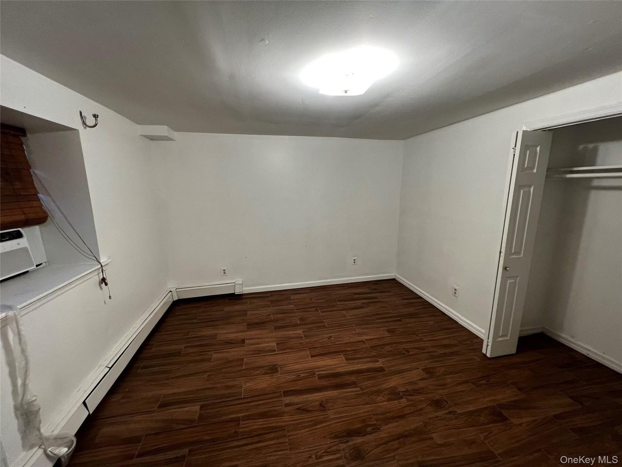 101 Sterling Ave - Photo 4 of 10