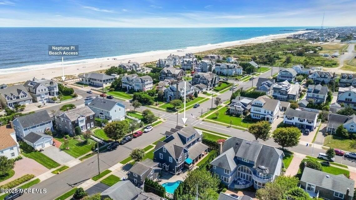 101 Neptune Pl - Photo 2 of 50