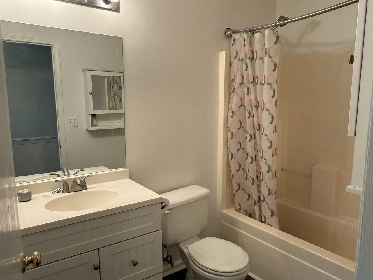 130 Creston Cir - Photo 5 of 5