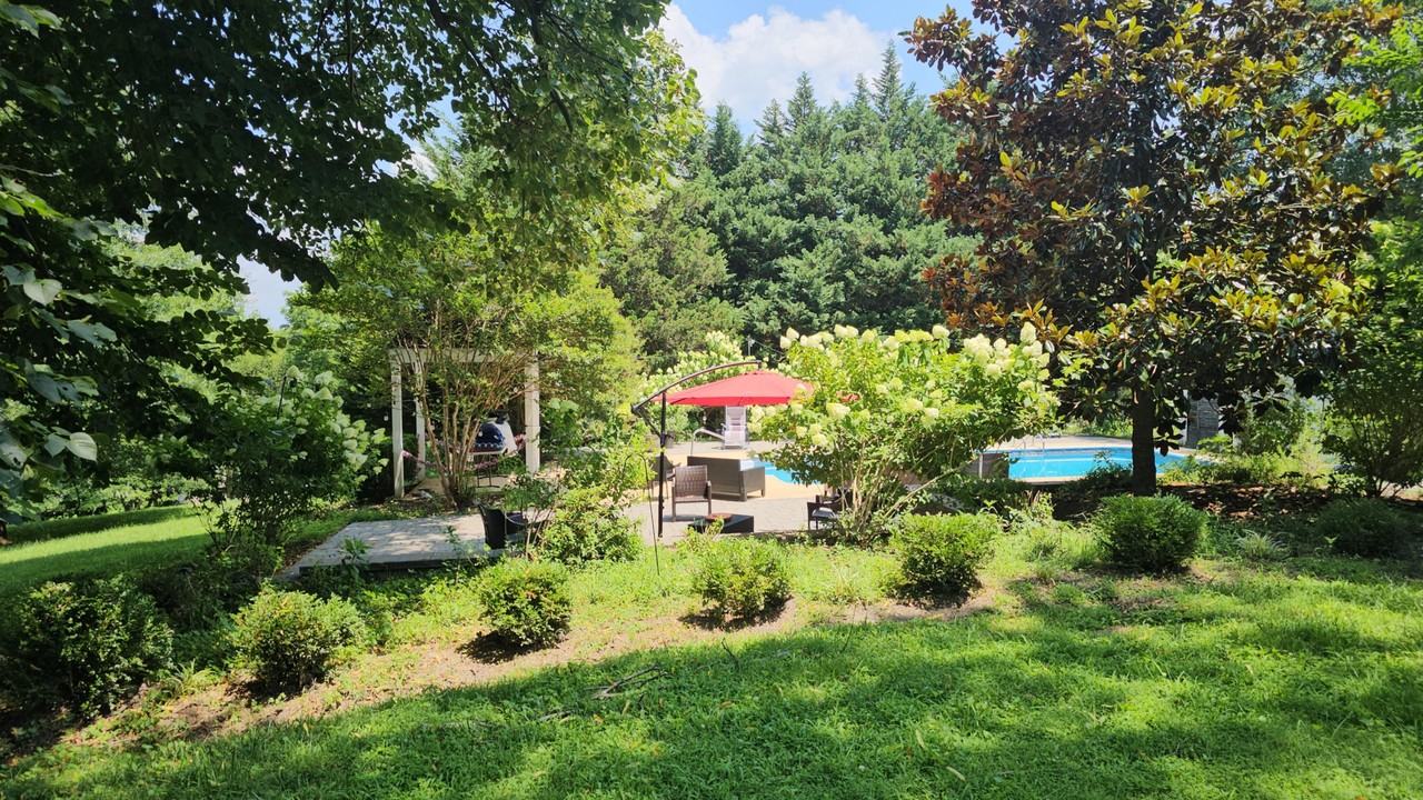 Brooke Ln - Photo 2 of 16