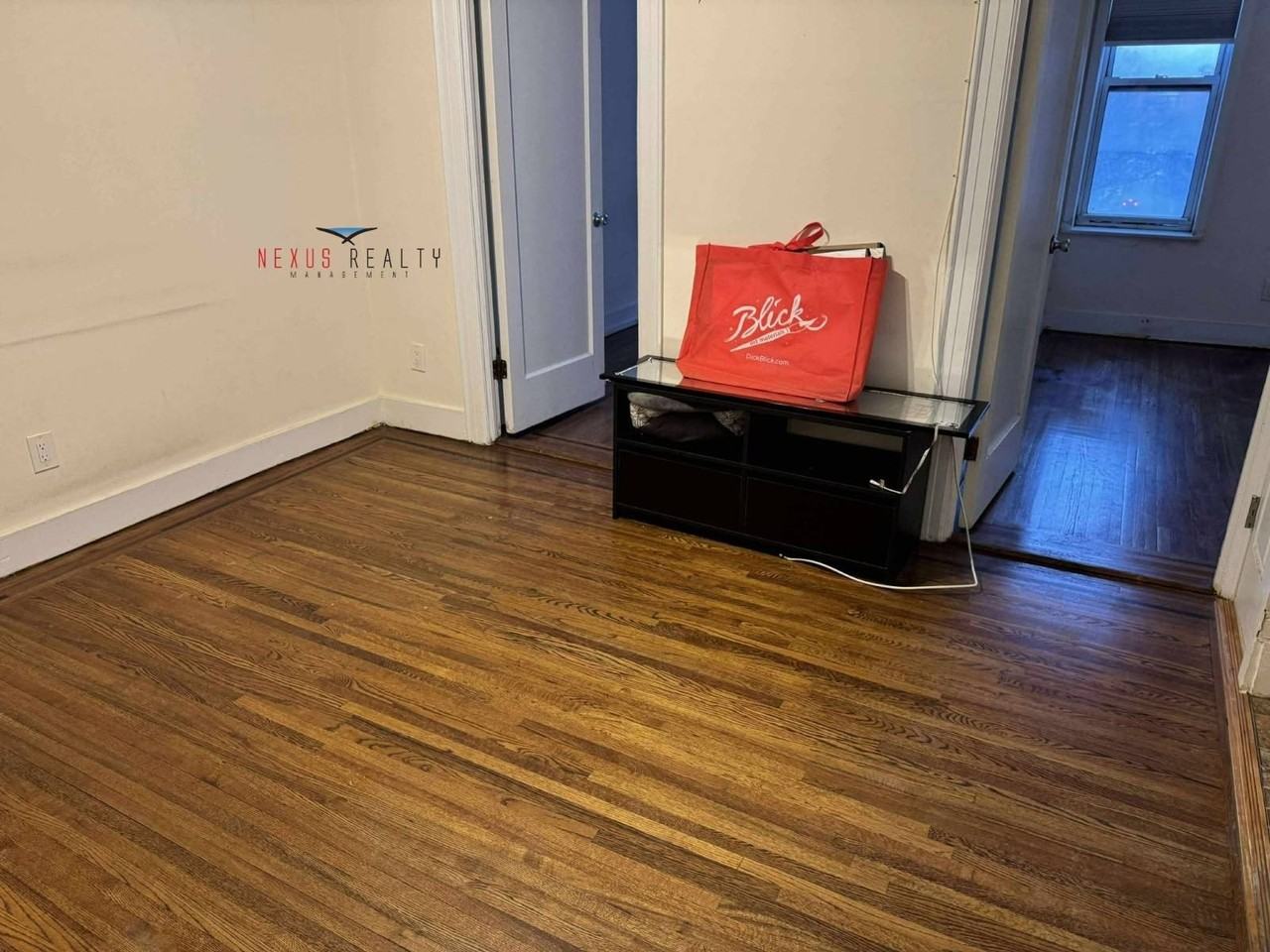 58th Street & 43rd Avenue #3F - Photo 2 of 5