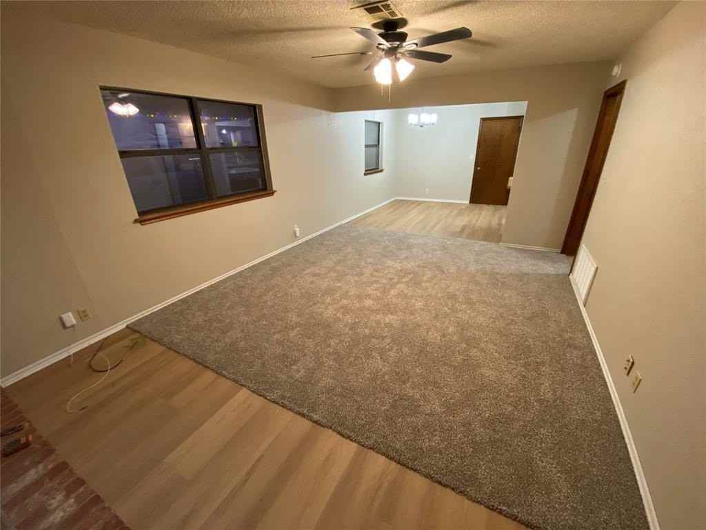 805 Condor Ct - Photo 5 of 18