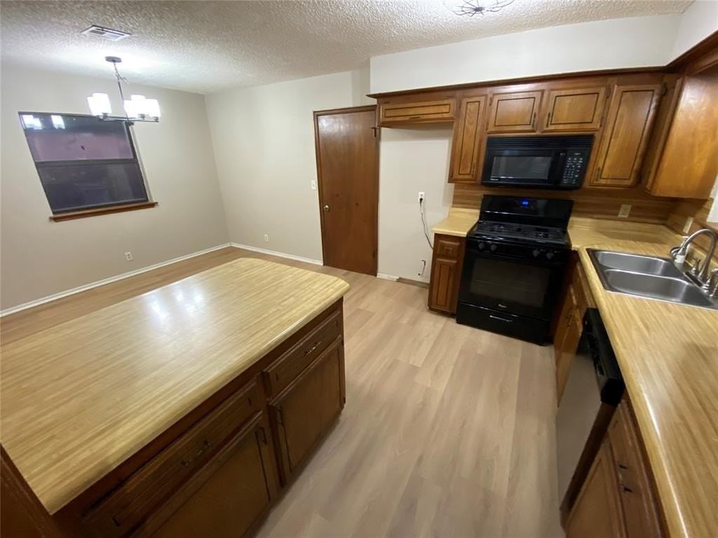 805 Condor Ct - Photo 6 of 18