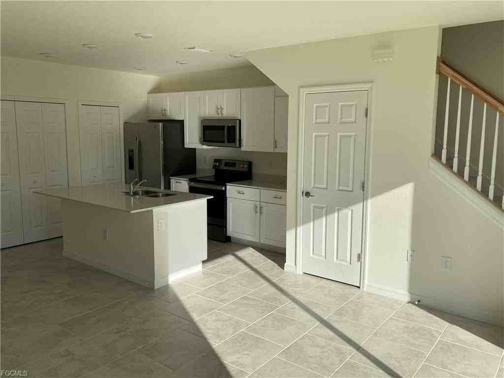 14011 Oviedo Pl #1 - Photo 6 of 26