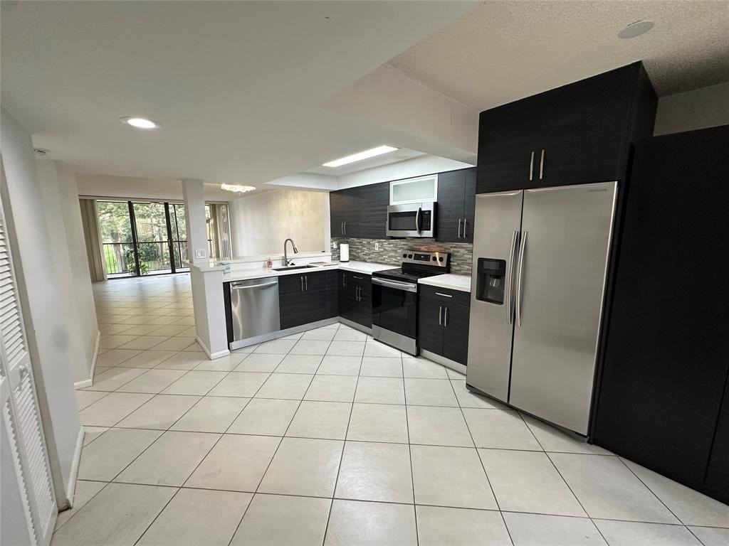 2930 Sw 87th Ter #1812 - Photo 6 of 18