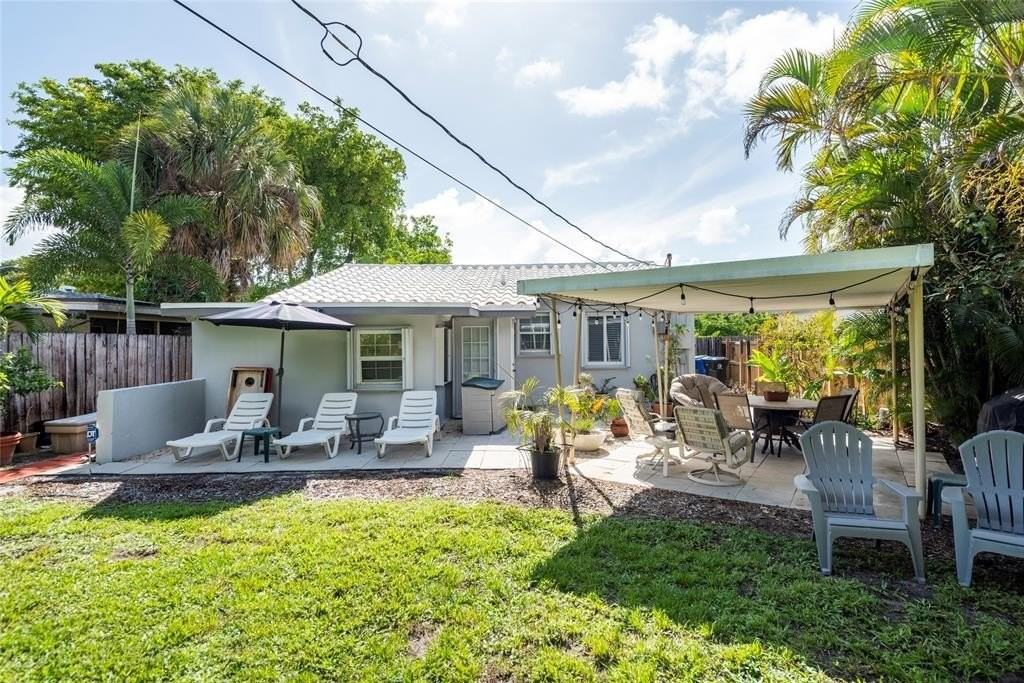 1541 Nw 6th Ave - Photo 4 of 19