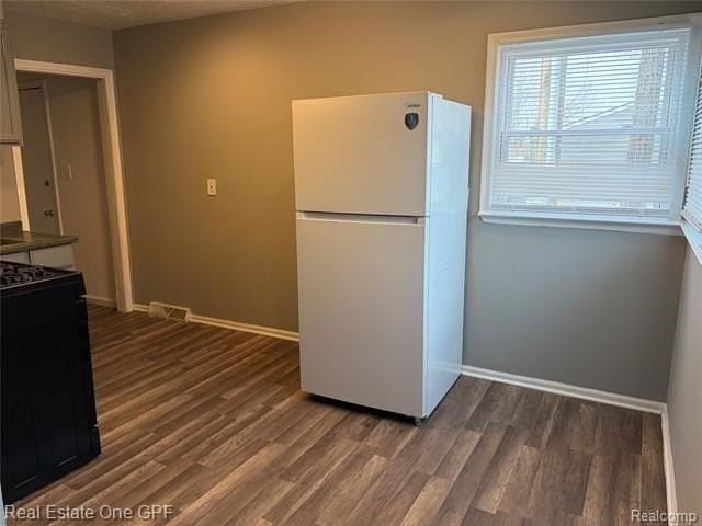 11304 Jackson Ave - Photo 4 of 15