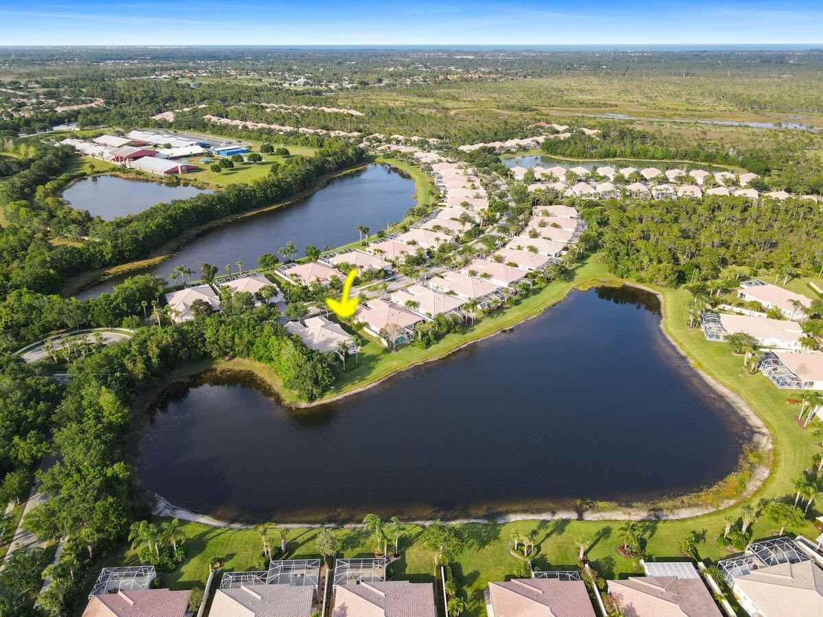 9193 Se Retreat Dr - Photo 2 of 50