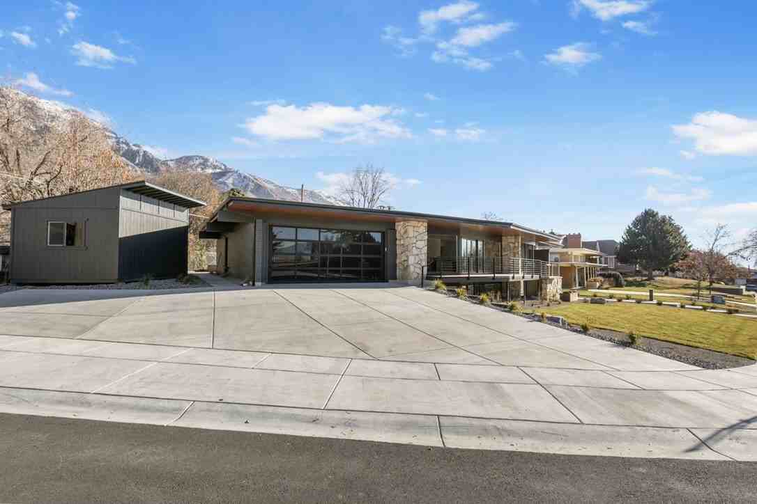 1840 BYU - 1840 Sego Lane, Provo, UT 84604 #0026 - Photo 6 of 18
