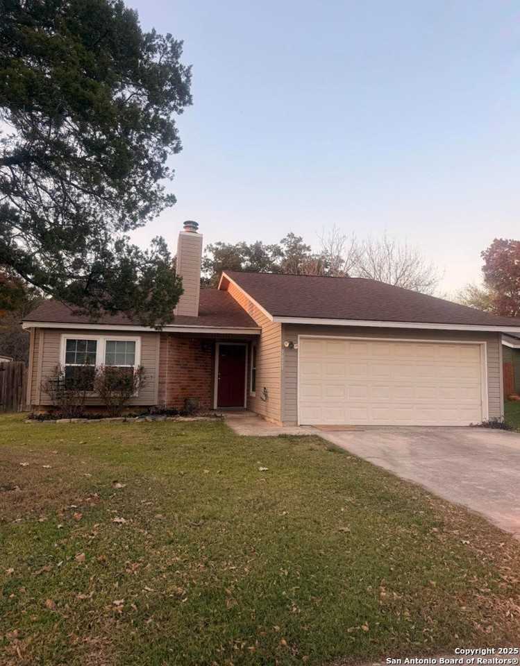 5427 Mountain Vista Dr - Photo 3 of 15