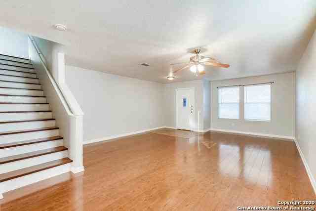 9718 Amber Ledge - Photo 5 of 30