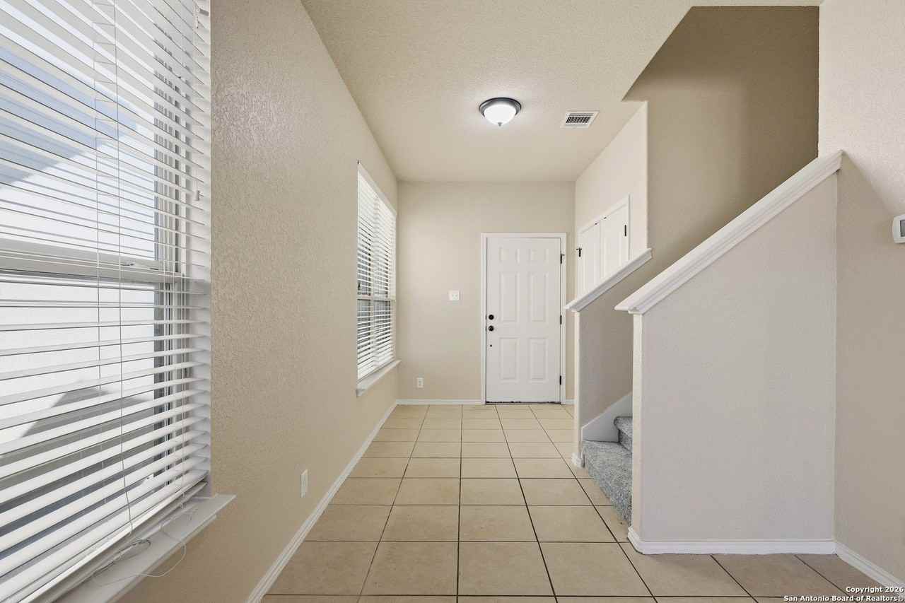 5415 Bright Run - Photo 2 of 25