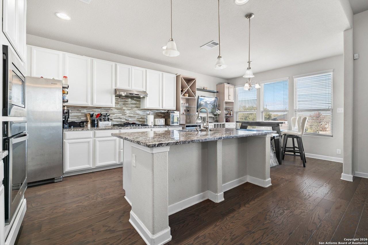 13523 Lost Elk Dr - Photo 4 of 40