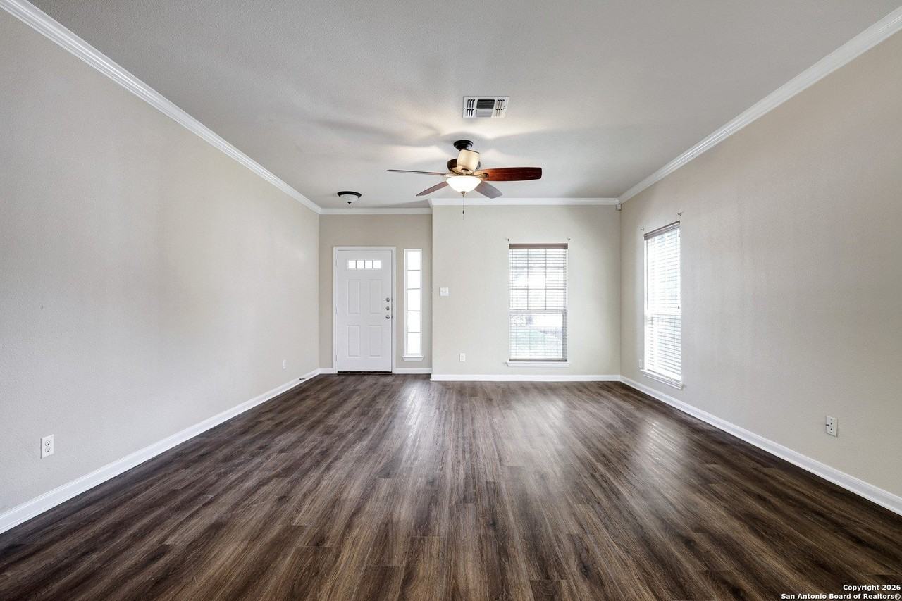 622 Horn Run - Photo 3 of 30