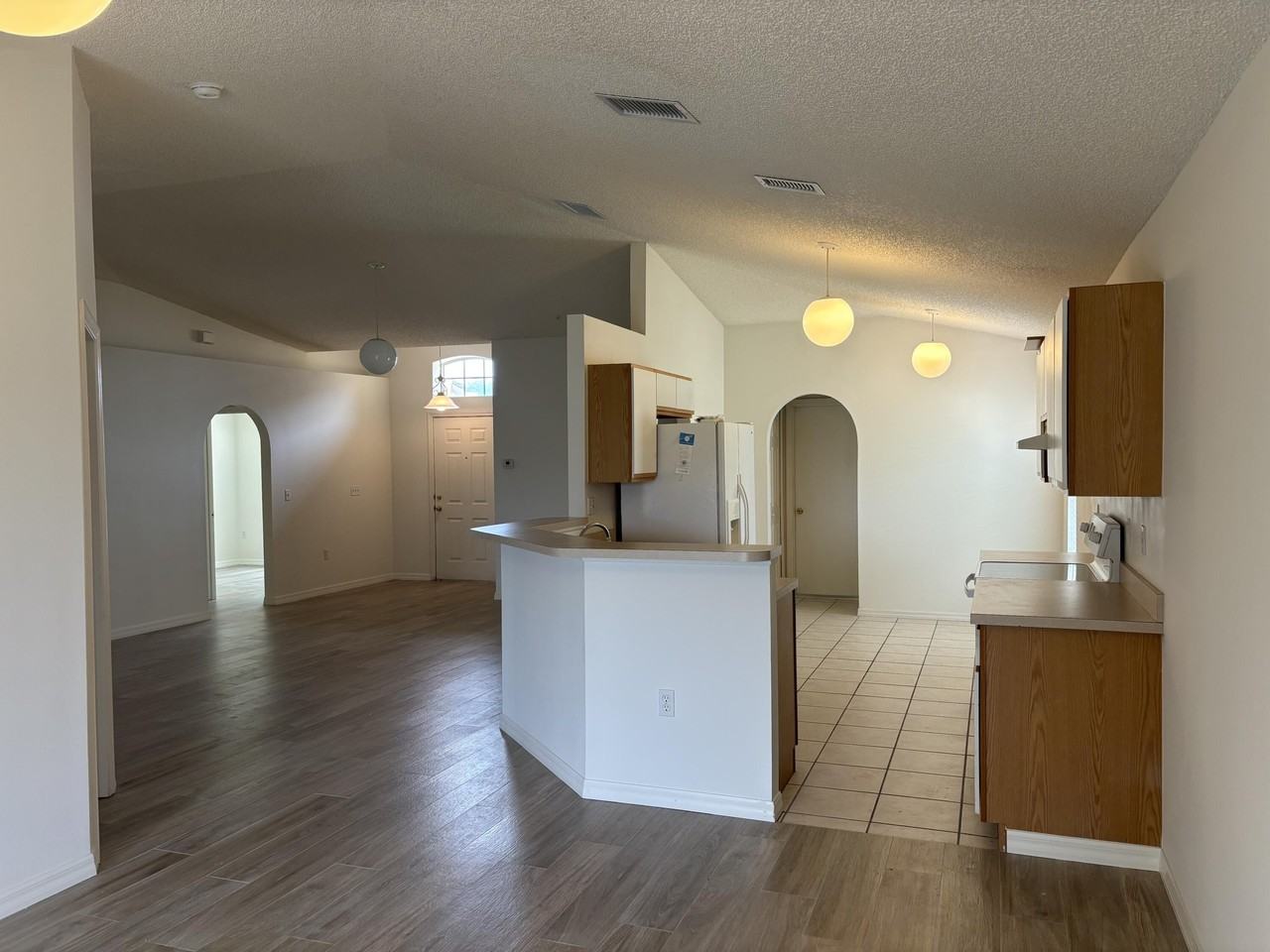 1776 Vista Lake Cir - Photo 2 of 25