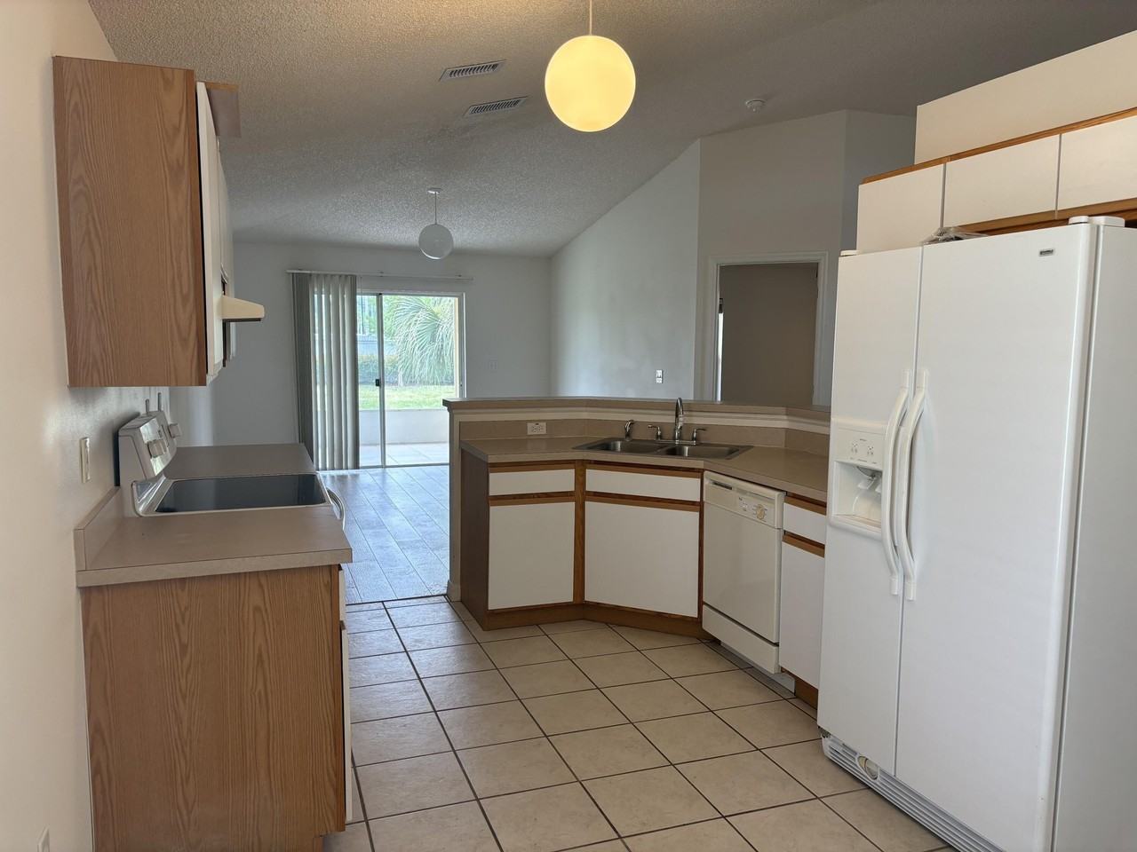 1776 Vista Lake Cir - Photo 5 of 25