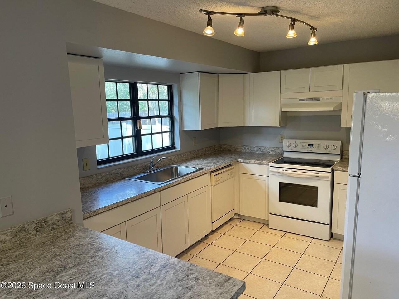 1122 Jericho Ave Nw - Photo 6 of 21