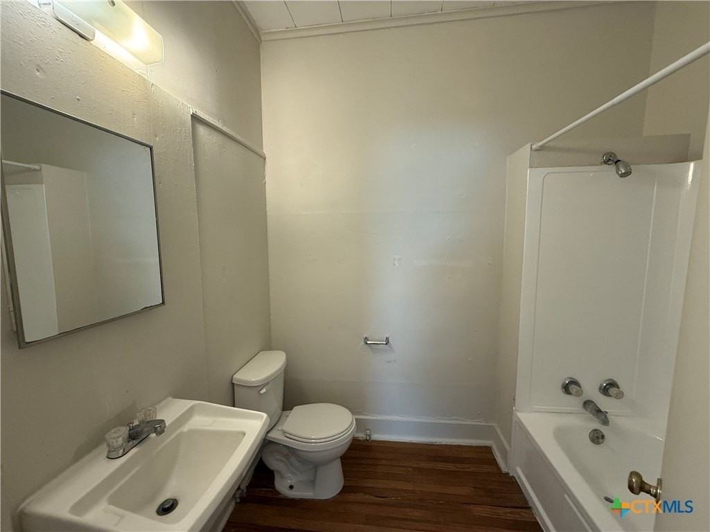 319 North St Apt 4 #4 - Photo 4 of 5