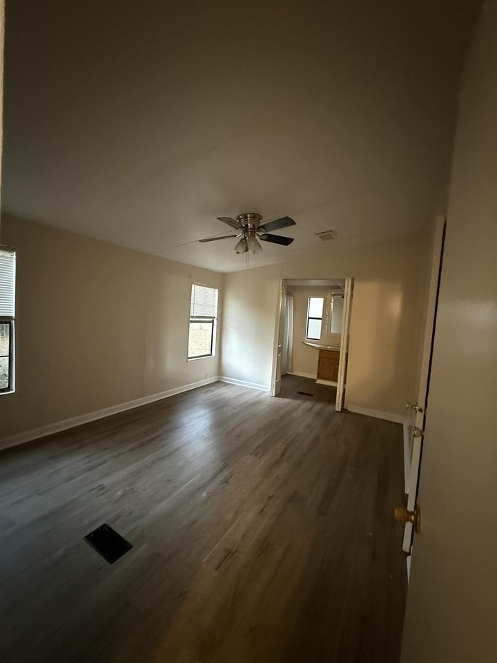 11606 Bright Star Cir - Photo 7 of 7